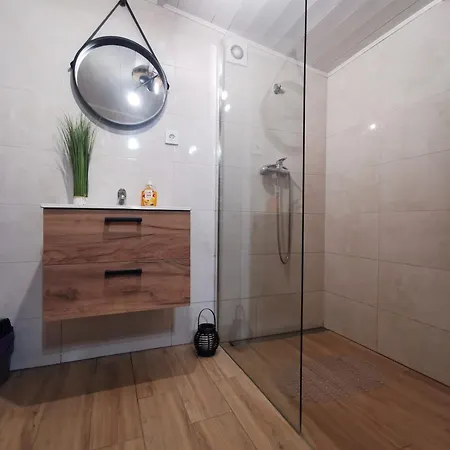 Eden בית חווה